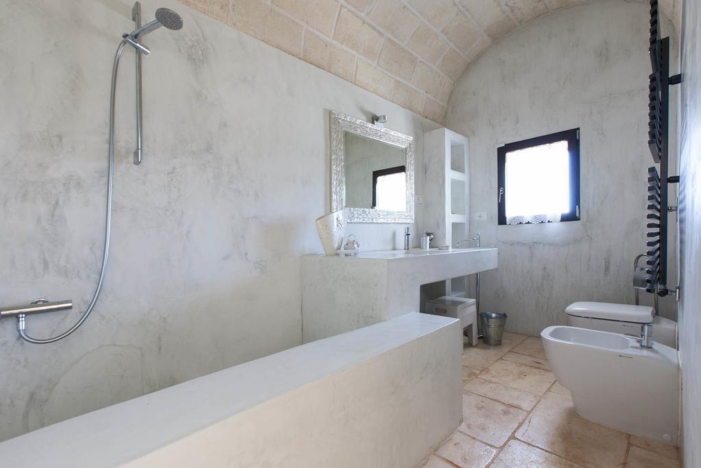 Trullo Coco' By Barbarhouse Villa Ostuni Rum bild